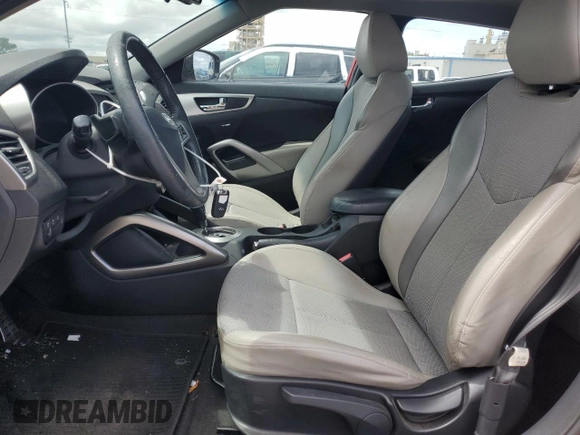 2013 Hyundai Veloster w/Gray Int with VIN KMHTC6AD4DU121925, listed as a Copart auction lot 52080705 with 88,601 mi miles and Salvage Title. Bid and sale history available at carsss.com. Image 7.