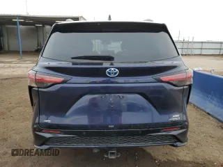 2021 Toyota Sienna XSE with VIN 5TDDSKFC1MS029907, listed as a Copart auction lot 49512965 with 64,350 mi miles and Salvage Title. Bid and sale history available at carsss.com. Image 6.