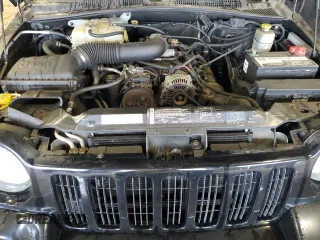2004 Jeep Liberty Limited with VIN 1J4GK58K24W325483, listed as a Copart auction lot 62526335 with 130,862 mi miles and Salvage title. Bid and sale history available at DreamBid. Image 12.