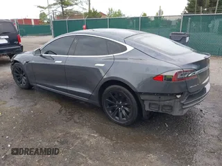 2016 Tesla Model S 70 с VIN 5YJSA1E17GF174544, выставлен на аукционе IAAI как лот 42221358 с пробегом 114 354 миль миль и . История ставок и продаж доступна на DreamBid. Изображение 3.