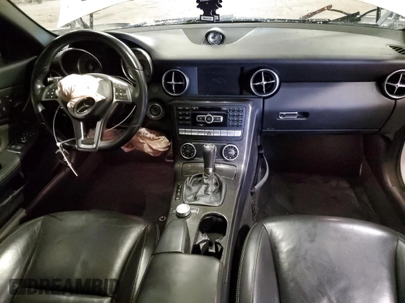 2014 Mercedes-Benz SLK 250 with VIN WDDPK4HA8EF092580, listed as a Copart auction lot 80237154 with 111,151 mi miles and Clean title. Bid and sale history available at DreamBid. Image 8.