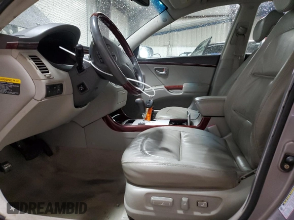 2008 Hyundai Azera Limited with VIN KMHFC46F98A273086, listed as a Copart auction lot 55390925 with 170,726 mi miles and Salvage title. Bid and sale history available at DreamBid. Image 7.