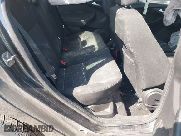 2017 Ford Focus SE с VIN 1FADP3F28HL204391, выставлен на аукционе IAAI как лот 41786975 с пробегом Не указан миль и . История ставок и продаж доступна на DreamBid. Изображение 8.