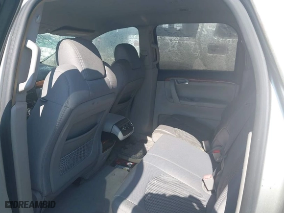 2007 Saturn Outlook XR with VIN 5GZER237X7J132038, listed as a IAAI auction lot 40998151 with 133,582 mi miles. Bid and sale history available at carsss.com. Image 8.