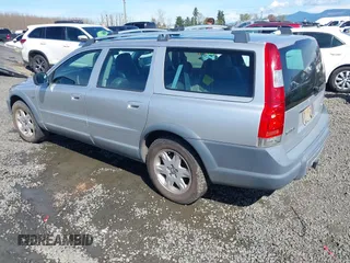 2005 Volvo XC70 with VIN YV1SZ592351183275, listed as a IAAI auction lot 41857415 with 180,934 mi miles and . Bid and sale history available at DreamBid. Image 3.