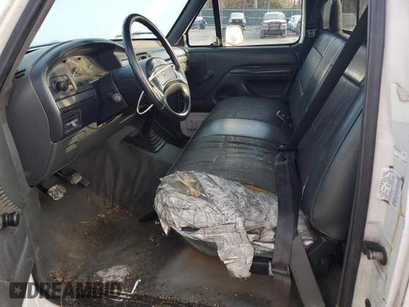 1993 Ford F-250 with VIN 1FTEF25Y6PNA82649, listed as a Copart auction lot 45395875 with 243,272 mi miles and Salvage Title. Bid and sale history available at carsss.com. Image 7.