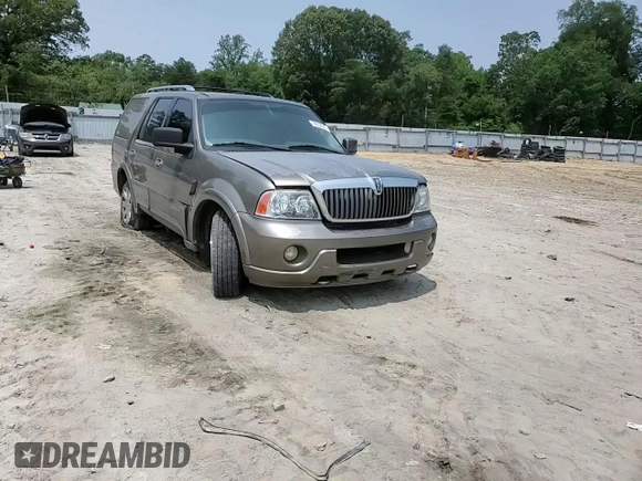 2004 Lincoln Navigator Luxury with VIN 5LMFU28R74LJ09128, listed as a Copart auction lot 59023625 with 181,658 mi miles and Salvage title. Bid and sale history available at DreamBid. Image 14.