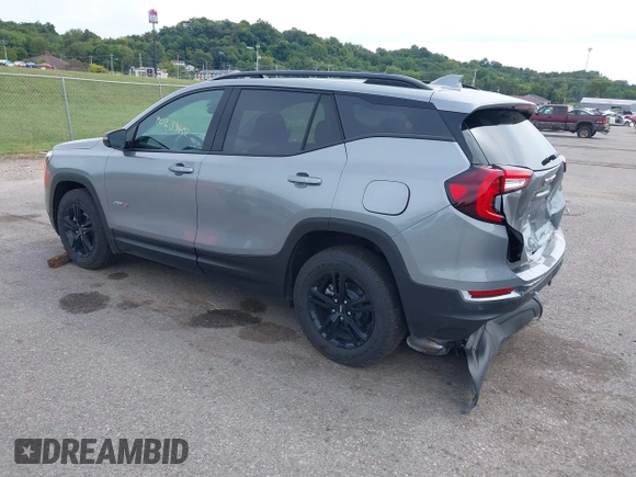 2024 GMC Terrain AT4 with VIN 3GKALYEG8RL267651, listed as a IAAI auction lot 40239602 with 3,589 mi miles and . Bid and sale history available at carsss.com. Image 3.