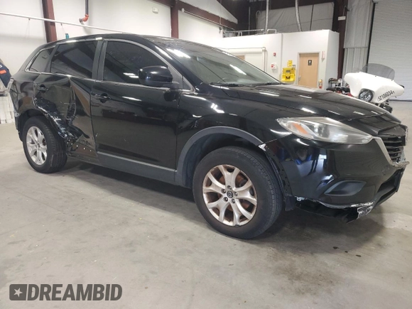 2013 Mazda CX-9 Sport with VIN JM3TB3BV9D0414978, listed as a Copart auction lot 85216234 with 113,643 mi miles and Non Repairable. Bid and sale history available at carsss.com. Image 4.