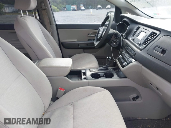 2016 Kia Sedona LX with VIN KNDMB5C16G6188852, listed as a IAAI auction lot 42238208 with 117,045 mi miles and . Bid and sale history available at DreamBid. Image 5.