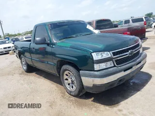 2006 Chevrolet Silverado 1500 Work Truck with VIN 1GCEC14X76Z107688, listed as a IAAI auction lot 42058705 with 160,152 mi miles. Bid and sale history available at carsss.com. Image 1.