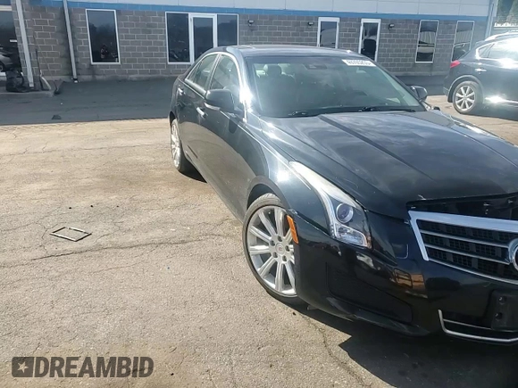 2014 Cadillac ATS Luxury AWD z VIN 1G6AH5SX9E0159095, wystawiony jako Copart lot #49705205 z przebiegiem 94 543 mil mil oraz Szkoda całkowita • Salvage title. Historia ofert i sprzedaży dostępna na DreamBid. Obrazek 10.