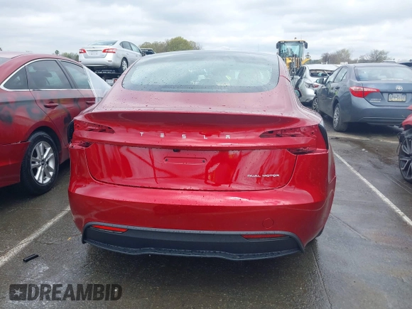 2025 Tesla Model 3 Long Range with VIN 5YJ3E1EB9SF928781, listed as a IAAI auction lot 41870681 with 261 mi miles and . Bid and sale history available at DreamBid. Image 17.