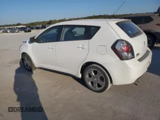 2009 Pontiac Vibe w/1SB with VIN 5Y2SP67049Z433150, listed as a Copart auction lot 76835944 with 177,226 mi miles and Salvage Title. Bid and sale history available at carsss.com. Image 2.