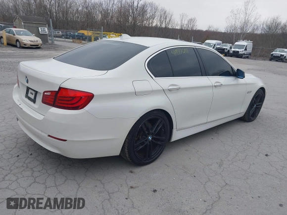 2011 BMW 5 Series 528i with VIN WBAFR1C50BC747349, listed as a IAAI auction lot 42021678 with 120,227 mi miles and . Bid and sale history available at carsss.com. Image 4.
