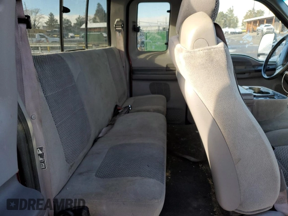 2001 Ford Super Duty F-250 XL with VIN 1FTNX21FX1EC78117, listed as a Copart auction lot 84165814 with 309,058 mi miles and Salvage Title. Bid and sale history available at carsss.com. Image 11.