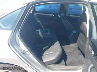 2014 Volkswagen Passat Wolfsburg Ed with VIN 1VWAS7A32EC048814, listed as a IAAI auction lot 41858198 with 112,436 mi miles. Bid and sale history available at carsss.com. Image 8.