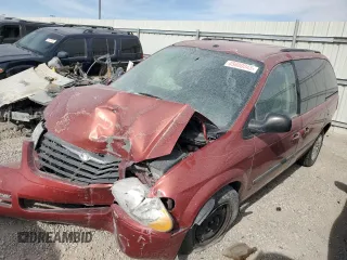 2006 Chrysler Town & Country SWB with VIN 1A4GP45R66B727997, listed as a Copart auction lot 45800045 with 0 mi miles and Salvage Title. Bid and sale history available at carsss.com. Image 1.
