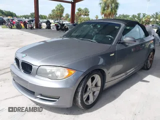 2009 BMW 1 Series 128i with VIN WBAUL73509VJ75662, listed as a IAAI auction lot 42639936 with 96,542 mi miles and . Bid and sale history available at DreamBid. Image 2.