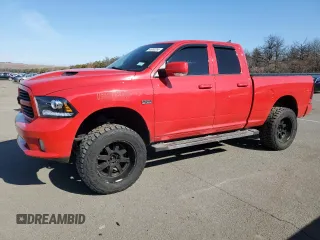 2014 Ram 1500 Sport z VIN 1C6RR7HT1ES176711, wystawiony jako Copart lot #46350265 z przebiegiem Nie podano mil oraz Szkoda całkowita • Salvage title. Historia ofert i sprzedaży dostępna na DreamBid. Obrazek 1.