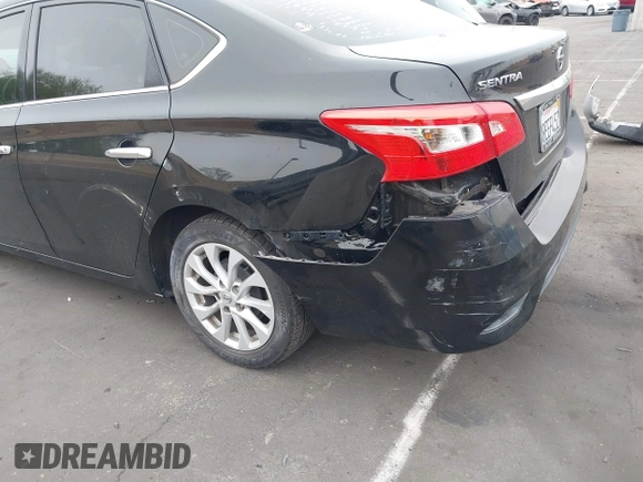 2018 Nissan Sentra SV with VIN 3N1AB7AP0JL637545, listed as a IAAI auction lot 42031224 with 110,119 mi miles. Bid and sale history available at carsss.com. Image 12.