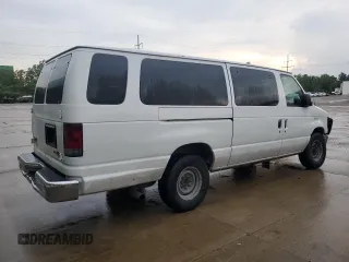 2012 Ford Econoline Passenger XL z VIN 1FBSS3BL5CDA38742, wystawiony jako Copart lot #62640235 z przebiegiem 97 890 mil mil oraz Szkoda całkowita • Salvage title. Historia ofert i sprzedaży dostępna na DreamBid. Obrazek 3.