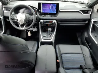 2024 Toyota RAV4 Hybrid XSE with VIN JTME6RFV1RD563804, listed as a Copart auction lot 55598135 with 4,079 mi miles and Salvage Title. Bid and sale history available at DreamBid. Image 8.
