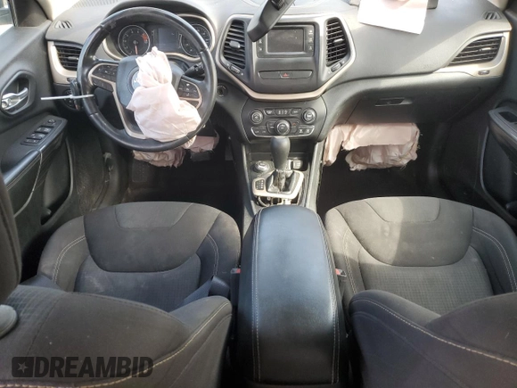 2016 Jeep Cherokee Latitude с VIN 1C4PJMCS7GW308984, выставлен на аукционе Copart как лот 54219025 с пробегом Не указан миль и Чистый • Clean title. История ставок и продаж доступна на DreamBid. Изображение 8.