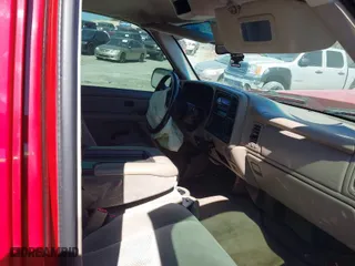 2006 Chevrolet Silverado 1500 LT1 with VIN 2GCEC13T961147780, listed as a IAAI auction lot 41652426 with 133,642 mi miles. Bid and sale history available at carsss.com. Image 5.