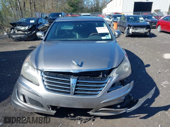 2013 Hyundai Equus Signature with VIN KMHGH4JH6DU062970, listed as a IAAI auction lot 42147197 with 131,799 mi miles and . Bid and sale history available at DreamBid. Image 12.