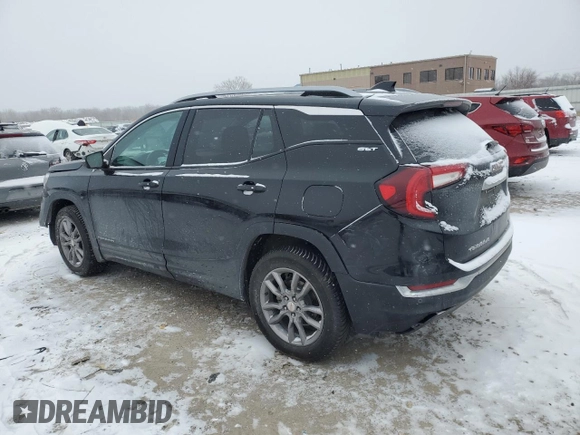 2022 GMC Terrain SLT with VIN 3GKALVEV8NL146626, listed as a Copart auction lot 45571715 with 69,694 mi miles and Salvage Title. Bid and sale history available at carsss.com. Image 2.