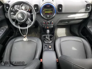 2018 MINI Countryman Cooper with VIN WMZYS7C35J3E08072, listed as a Copart auction lot 51162505 with 59,301 mi miles and Salvage title. Bid and sale history available at DreamBid. Image 8.