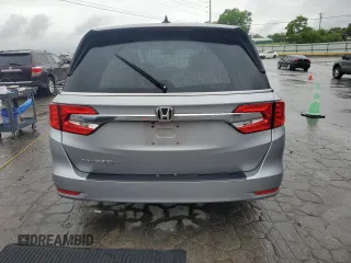 2018 Honda Odyssey EX-L z VIN 5FNRL6H74JB033475, wystawiony jako Copart lot #55736415 z przebiegiem 104 108 mil mil oraz Szkoda całkowita • Salvage title. Historia ofert i sprzedaży dostępna na DreamBid. Obrazek 6.