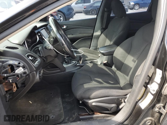 2013 Dodge Dart SXT с VIN 1C3CDFBA8DD324150, выставлен на аукционе Copart как лот 53810775 с пробегом 138 802 миль миль и Списание • Salvage title. История ставок и продаж доступна на DreamBid. Изображение 7.