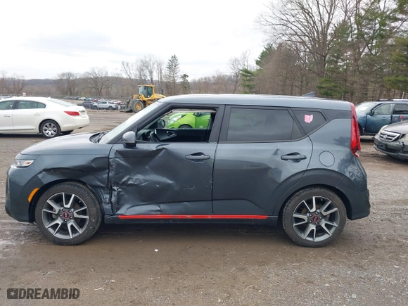2020 Kia Soul GT-Line with VIN KNDJ63AU1L7078238, listed as a IAAI auction lot 41931330 with 38,484 mi miles. Bid and sale history available at carsss.com. Image 14.