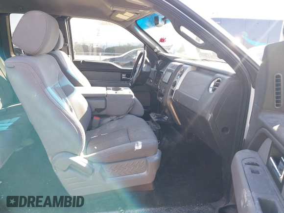 2014 Ford F-150 XL with VIN 1FTEX1CM3EFB94081, listed as a IAAI auction lot 40991423 with 190,785 mi miles. Bid and sale history available at carsss.com. Image 5.