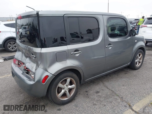 2010 Nissan Cube S z VIN JN8AZ2KR9AT153627, wystawiony jako IAAI lot #42352451 z przebiegiem 184 305 mil mil oraz . Historia ofert i sprzedaży dostępna na DreamBid. Obrazek 4.