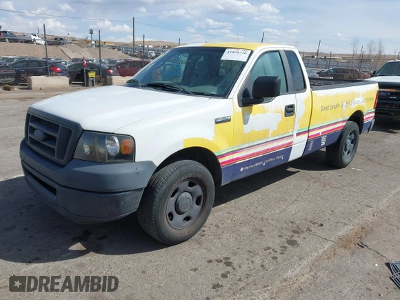 2007 Ford F-150 XL with VIN 1FTRF12W87KC00295, listed as a IAAI auction lot 41894720 with 245,671 mi miles. Bid and sale history available at carsss.com. Image 2.
