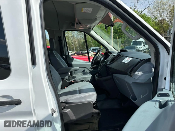 2019 Ford Transit XL with VIN 1FDZX2CM6KKB27948, listed as a Copart auction lot 55932665 with 244,675 mi miles and Clean Title. Bid and sale history available at DreamBid. Image 6.