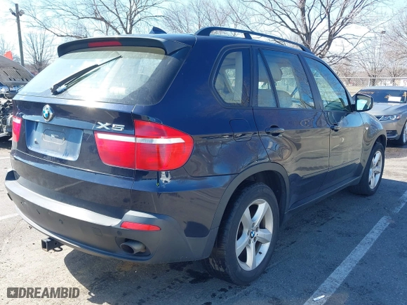 2009 BMW X5 30i with VIN 5UXFE43589L270050, listed as a IAAI auction lot 41747960 with 186,600 mi miles. Bid and sale history available at carsss.com. Image 4.