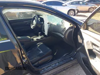 2018 Nissan Altima SR with VIN 1N4AL3AP9JC228304, listed as a IAAI auction lot 41883035 with 53,168 mi miles and . Bid and sale history available at DreamBid. Image 5.