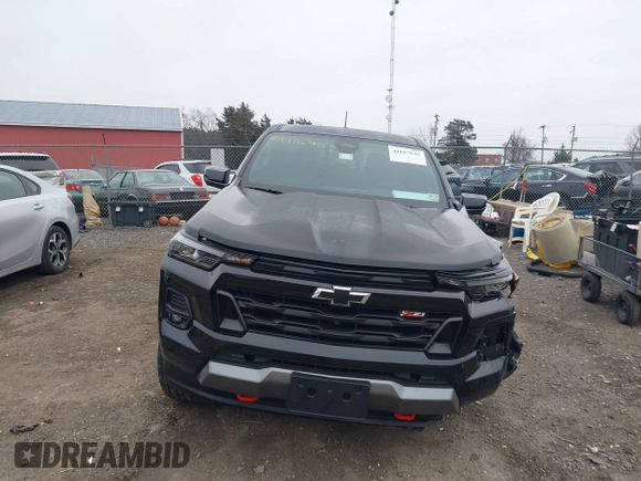 2024 Chevrolet Colorado 4WD Z71 with VIN 1GCPTDEK1R1300919, listed as a IAAI auction lot 41197636 with 536 mi miles. Bid and sale history available at carsss.com. Image 12.