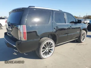 2013 Cadillac Escalade Premium with VIN 1GYS4CEF7DR265909, listed as a Copart auction lot 83059034 with 102,890 mi miles and Clean Title. Bid and sale history available at carsss.com. Image 3.