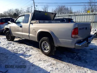 1999 Dodge Dakota SLT with VIN 1B7GG22X1XS282681, listed as a Copart auction lot 88292595 with Not Provided miles and Salvage Title. Bid and sale history available at carsss.com. Image 2.