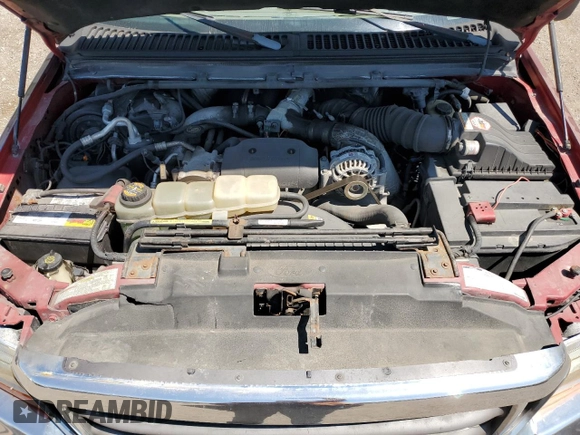 2000 Ford F-250 XL with VIN 1FTNX20F5YED86494, listed as a Copart auction lot 54193495 with 551,488 mi miles and Salvage title. Bid and sale history available at DreamBid. Image 11.