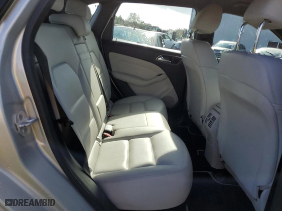 2017 Mercedes-Benz B-Class with VIN WDDVP9AB8HJ012348, listed as a Copart auction lot 40784634 with NaN miles. Bid and sale history available at carsss.com. Image 10.