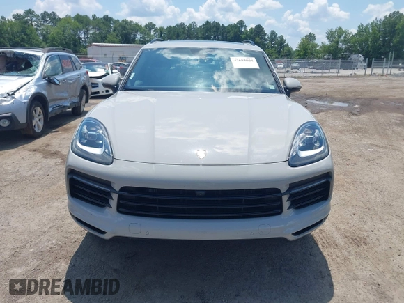 2022 Porsche Cayenne с VIN WP1AA2AY2NDA05622, выставлен на аукционе IAAI как лот 42684024 с пробегом 41 715 миль миль и . История ставок и продаж доступна на DreamBid. Изображение 12.