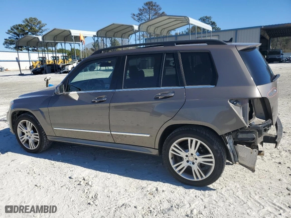 2013 Mercedes-Benz GLK-Class GLK 350 with VIN WDCGG5HB0DG025162, listed as a Copart auction lot 43591825 with 118,303 mi miles and Salvage Title. Bid and sale history available at carsss.com. Image 2.