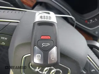 2018 Audi Q5 Premium Plus z VIN WA1BNAFYXJ2092411, wystawiony jako IAAI lot #41051336 z przebiegiem 54 595 mil mil oraz . Historia ofert i sprzedaży dostępna na DreamBid. Obrazek 11.