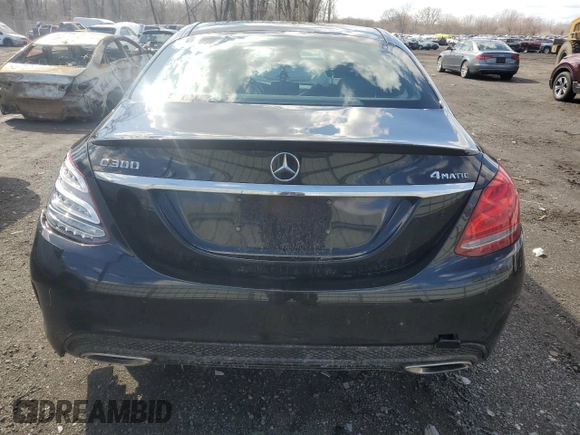 2016 Mercedes-Benz C 300 Luxury z VIN 55SWF4KB1GU171929, wystawiony jako Copart lot #50292985 z przebiegiem Nie podano mil oraz Szkoda całkowita • Salvage title. Historia ofert i sprzedaży dostępna na DreamBid. Obrazek 6.